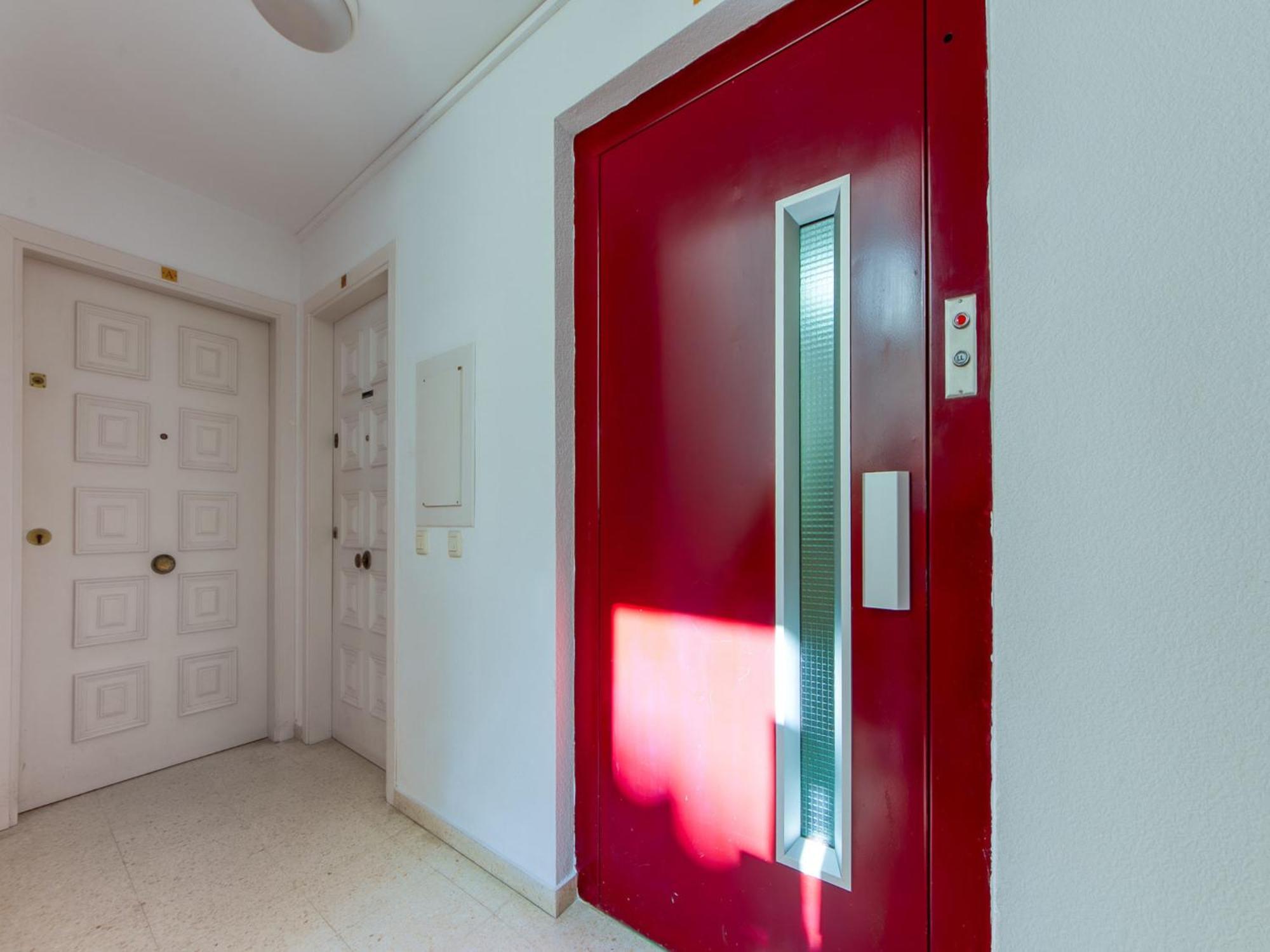 Apartment Roc Mar For 4 Persons Roses