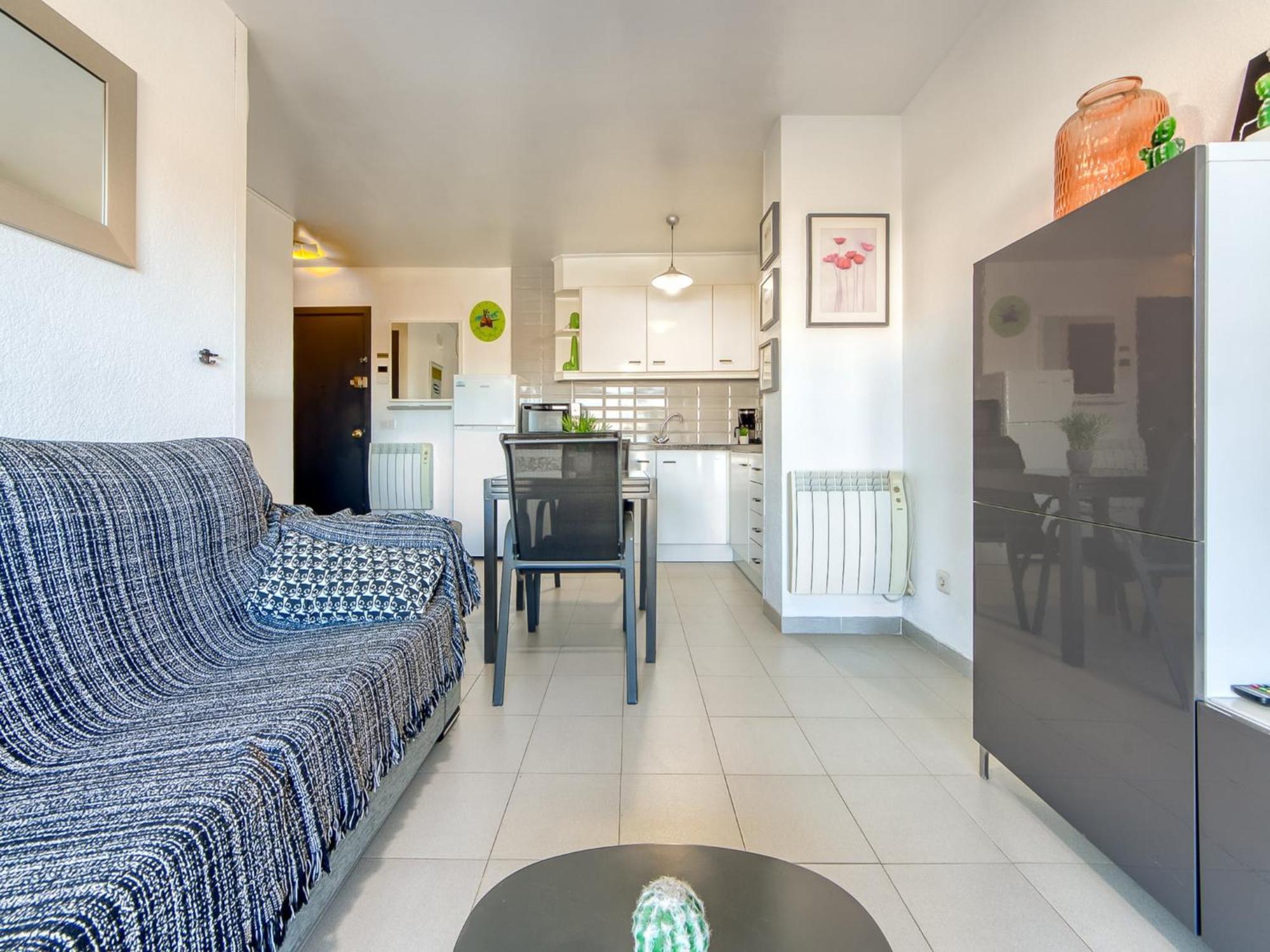 Apartment Roc Mar For 4 Persons